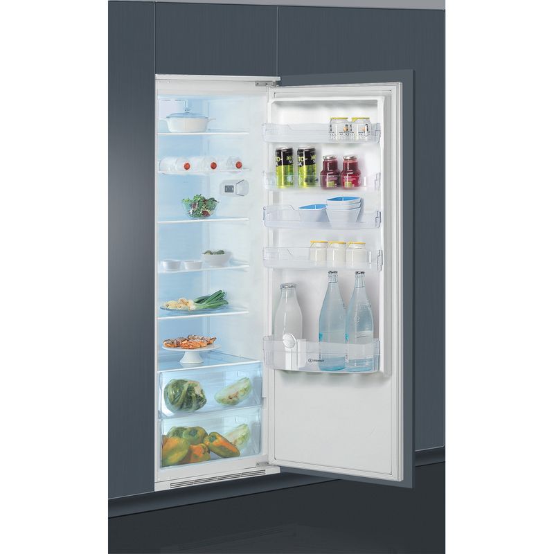 Indesit-Refrigerateur-Encastrable-SIN-1801-AA-Blanc-Lifestyle-perspective-open