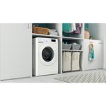 Indesit-Lave-linge-Pose-libre-BWE91484XWFR-N-Blanc-Lave-linge-frontal-C-Lifestyle-perspective