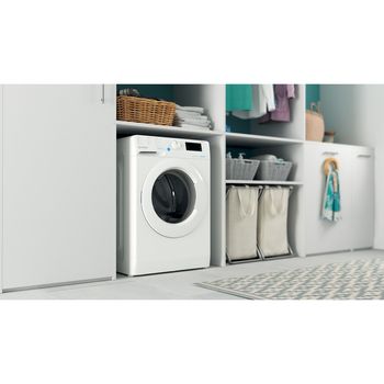 Indesit-Lave-linge-Pose-libre-BWE91484XWFR-N-Blanc-Lave-linge-frontal-C-Lifestyle-perspective