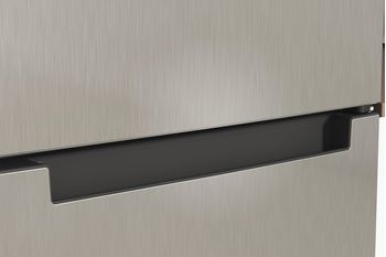 Indesit-Combine-refrigerateur-congelateur-Pose-libre-INFC9-TI21X-Inox-2-portes-Lifestyle-detail