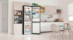 Indesit Combiné réfrigérateur congélateur Pose-libre INFC9 TO32X Inox 2 portes Lifestyle perspective open