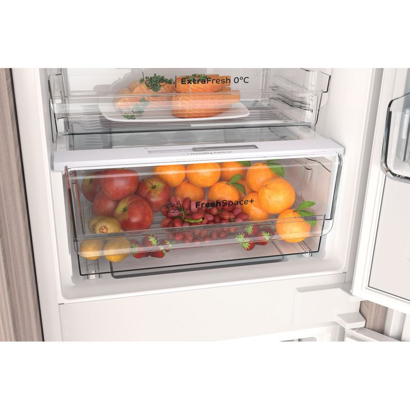 Indesit-Combine-refrigerateur-congelateur-Encastrable-INC18-T332-Blanc-2-portes-Drawer