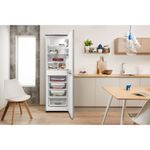 Indesit-Combine-refrigerateur-congelateur-Pose-libre-CAA-55-NX-Inox-2-portes-Lifestyle-frontal-open