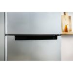 Indesit-Combine-refrigerateur-congelateur-Pose-libre-LI80-FF1-S-Argent-2-portes-Lifestyle-detail