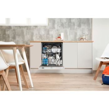 Indesit-Lave-vaisselle-Encastrable-DIFP-68B1-EU-Tout-integrable-A-Lifestyle-frontal-open