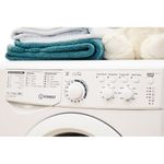 Indesit-Lave-linge-Pose-libre-EWC-61252-W-FR.M-Blanc-Lave-linge-frontal-A---Lifestyle-control-panel