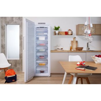 Indesit-Congelateur-Pose-libre-UI8-F1C-W-Blanc-Lifestyle-frontal-open