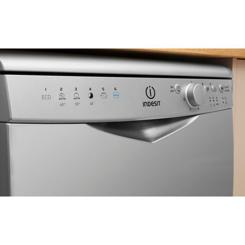 Indesit-Lave-vaisselle-Pose-libre-DDFG-26B17-S-EU-Pose-libre-A-Control-panel