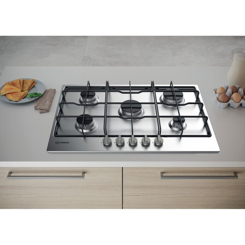 Indesit-Table-de-cuisson-THA-752-IX-I-Inox-GAS-Lifestyle-frontal-top-down