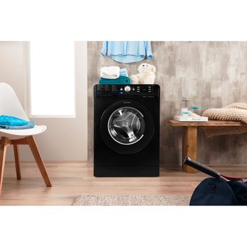 Indesit-Lave-linge-Pose-libre-BWE-81483X-K-FR-Noir-Lave-linge-frontal-A----Lifestyle-frontal