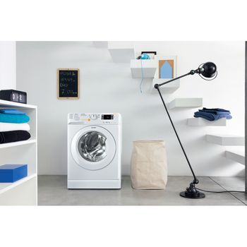 Indesit-Lavante-sechante-Pose-libre-XWDE-961480X-W-FR-Blanc-Lave-linge-frontal-Lifestyle-perspective