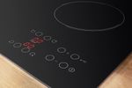 Indesit Table de cuisson RI 161 C Noir Radiant vitroceramic Lifestyle control panel