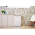 Indesit-Lave-vaisselle-Pose-libre-DSFC-3T117-Pose-libre-A--Lifestyle-frontal