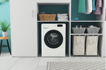 Indesit Lave-linge Pose-libre MTWE 81683 WK FR Blanc Lave-linge frontal D Lifestyle frontal