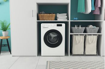 Indesit-Lave-linge-Pose-libre-MTWE-81683-WK-FR-Blanc-Lave-linge-frontal-D-Lifestyle-frontal