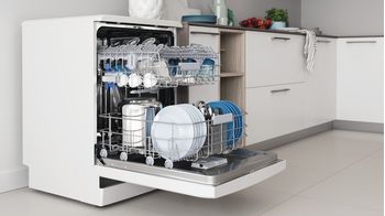 Indesit Lave-vaisselle Pose-libre DFC 2C24 A Pose-libre E Lifestyle perspective open