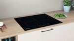 Indesit Table de cuisson IS 33Q60 NE Noir Induction vitroceramic Lifestyle perspective