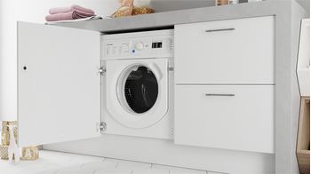 Indesit-Lave-linge-Encastrable-BI-WMIL-91484-EU-Blanc-Lave-linge-frontal-C-Lifestyle-perspective