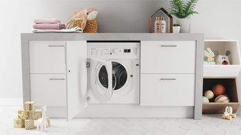 Indesit Lave-linge Encastrable BI WMIL 91484 EU Blanc Lave-linge frontal C Lifestyle frontal open