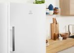 Indesit Réfrigérateur Pose-libre SI6 1 W Blanc Lifestyle detail