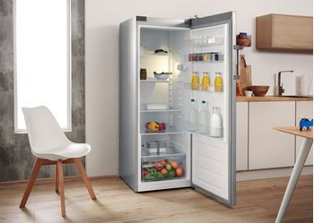 Indesit Réfrigérateur Pose-libre SI6 1 S Argent Lifestyle perspective open