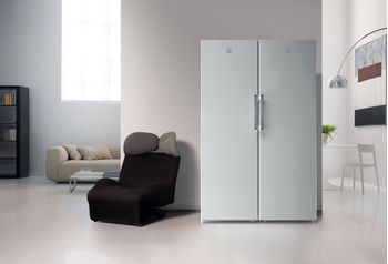 Indesit Réfrigérateur Pose-libre SI4 1 W1 Blanc Lifestyle frontal