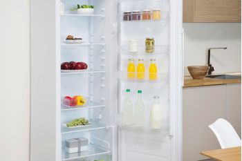Indesit Réfrigérateur Pose-libre SI4 1 W1 Blanc Lifestyle perspective open