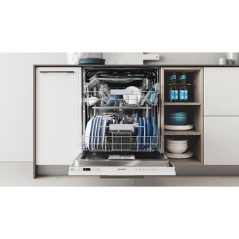 Indesit-Lave-vaisselle-Encastrable-DIC-3B-16-A-Tout-integrable-F-Lifestyle-frontal-open