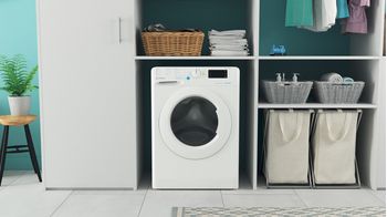 Indesit Lave-linge Pose-libre BWDE 91285X W FR N Blanc Lave-linge frontal B Lifestyle frontal