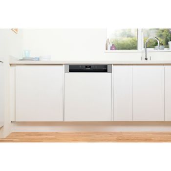 Indesit-Lave-vaisselle-Encastrable-DBC-3C26-X-Semi-integre-E-Lifestyle-frontal