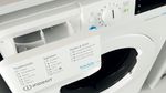 Indesit Lavante-séchante Pose-libre BDE 86435 9W FR Blanc Lave-linge frontal Drawer