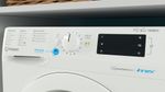 Indesit-Lavante-sechante-Pose-libre-BDE-76435-9W-FR-Blanc-Lave-linge-frontal-Lifestyle-control-panel