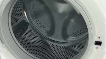 Indesit Lavante-séchante Pose-libre BDE 76435 9W FR Blanc Lave-linge frontal Drum