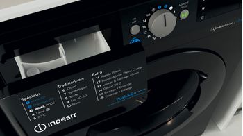 Indesit Lavante-séchante Pose-libre BDE 86435 BKV FR Noir Lave-linge frontal Drawer