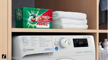 Indesit Lavante-séchante Pose-libre BDE 86435 WV FR Blanc Lave-linge frontal Lifestyle control panel