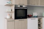 Indesit-Four-Encastrable-IO-275P-X-Electrique-A---Lifestyle-perspective