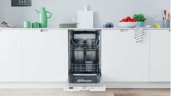 Indesit Lave-vaisselle Encastrable IN2ID10BS80 Tout intégrable D Lifestyle frontal open