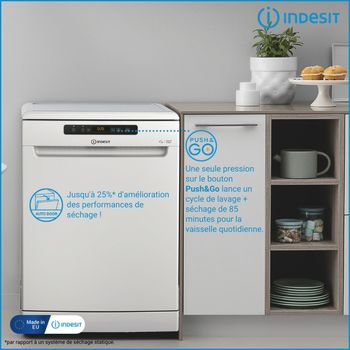 Indesit-Lave-vaisselle-Pose-libre-I0FD561W-Pose-libre-A-Lifestyle-detail